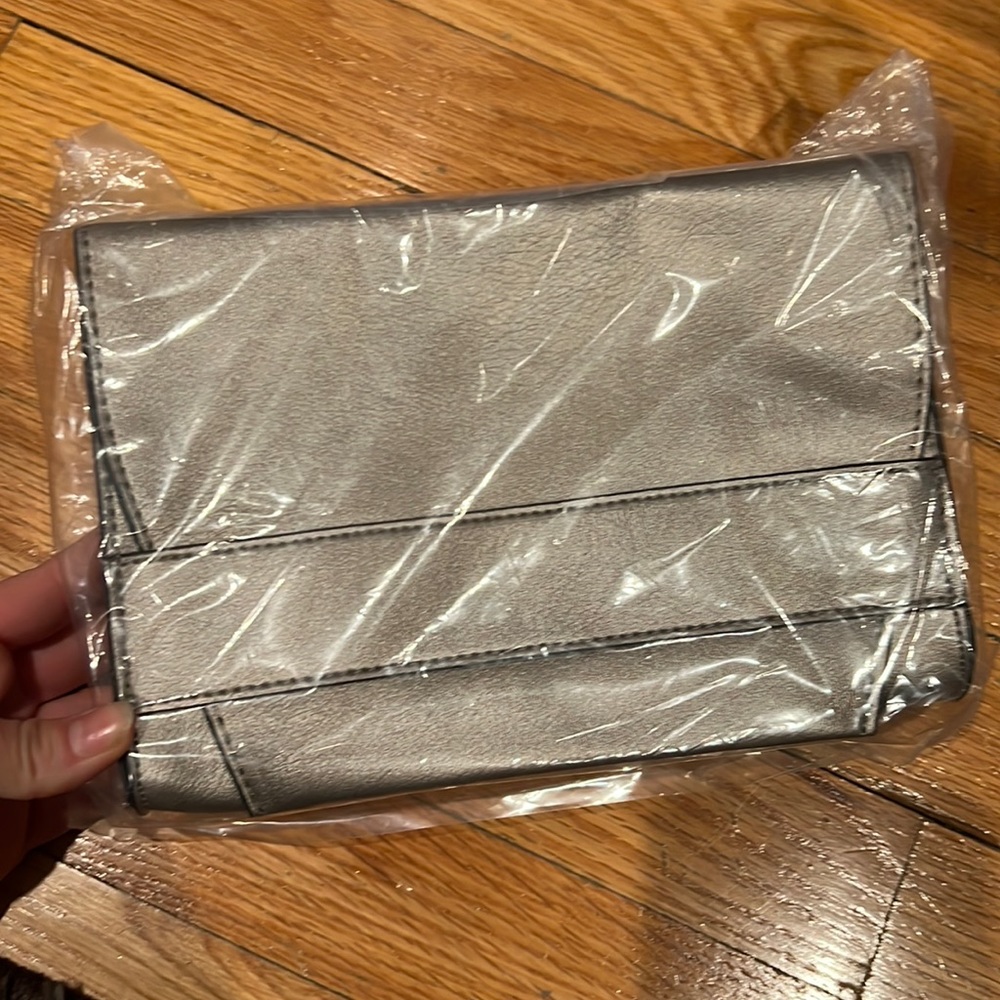 Summer & Rose clutch